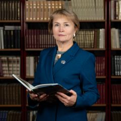 Лифанова Марина